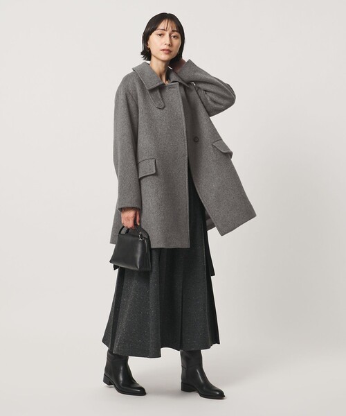 UNITED ARROWS(ユナイテッドアローズ)の「2WAYカラー ミドルコート(ステンカラーコート・レディース・ネイビー/グレー/ベージュ・36/34/38)」の21枚目の写真