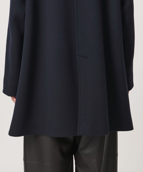 UNITED ARROWS(ユナイテッドアローズ)の「2WAYカラー ミドルコート(ステンカラーコート・レディース・ネイビー/グレー/ベージュ・36/34/38)」の6枚目の写真