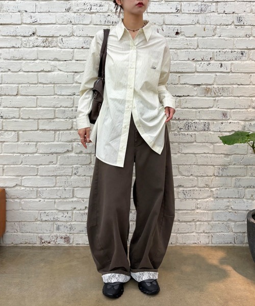 w closet（ダブルクローゼット）の「バックリボンストライプシャツ（シャツ/ブラウス・レディース・ブルー/アイボリー/イエロー・FREE）」の13枚目の写真