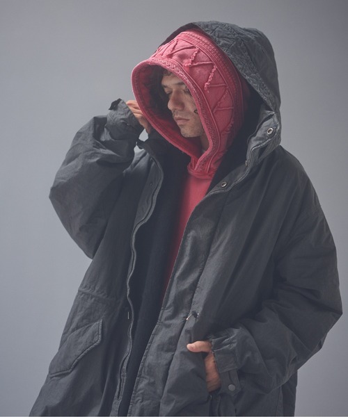 ADAM PATEK(アダムパテック)の「ADAMPATEK/dyed still embellished pullover pk/製品染めブラストパーカー(パーカー・メンズ・レッド/ブラック・1/2)」の11枚目の写真