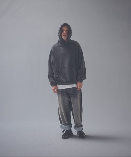 ADAM PATEK(アダムパテック)の「ADAMPATEK/dyed still embellished pullover pk/製品染めブラストパーカー(パーカー・メンズ・レッド/ブラック・1/2)」の21枚目の写真