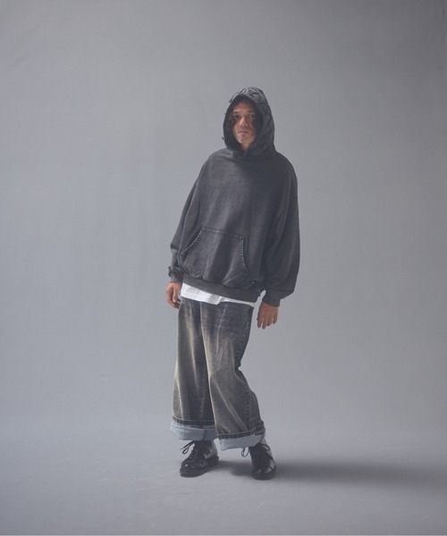 ADAM PATEK(アダムパテック)の「ADAMPATEK/dyed still embellished pullover pk/製品染めブラストパーカー(パーカー・メンズ・レッド/ブラック・1/2)」の22枚目の写真