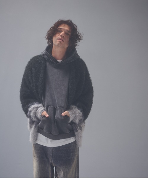 ADAM PATEK(アダムパテック)の「ADAMPATEK/dyed still embellished pullover pk/製品染めブラストパーカー(パーカー・メンズ・レッド/ブラック・1/2)」の19枚目の写真