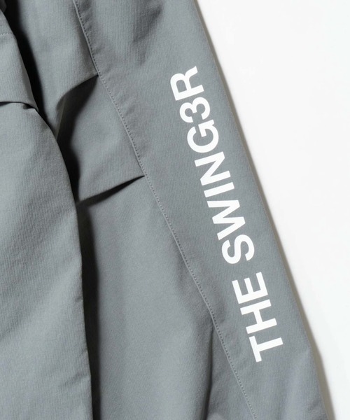 SWINGGGR(スウィンガー)の「THE SWINGGGR/ザ スウィンガー/STRETCH NYLON STAND ZIP TOP(その他アウター・メンズ・ブラック/グレー・2/3)」の22枚目の写真