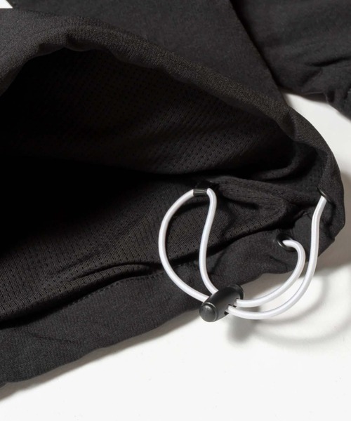 SWINGGGR(スウィンガー)の「THE SWINGGGR/ザ スウィンガー/STRETCH NYLON STAND ZIP TOP(その他アウター・メンズ・ブラック/グレー・2/3)」の11枚目の写真