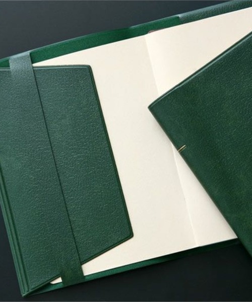 HIGHTIDE（ハイタイド）の「classic クラシック ソフトブックカバー 文庫本 A6サイズ（本・レディース・ブラウン/レッド/グリーン/ブラック/アイボリー/ネイビー・FREE）」の18枚目の写真