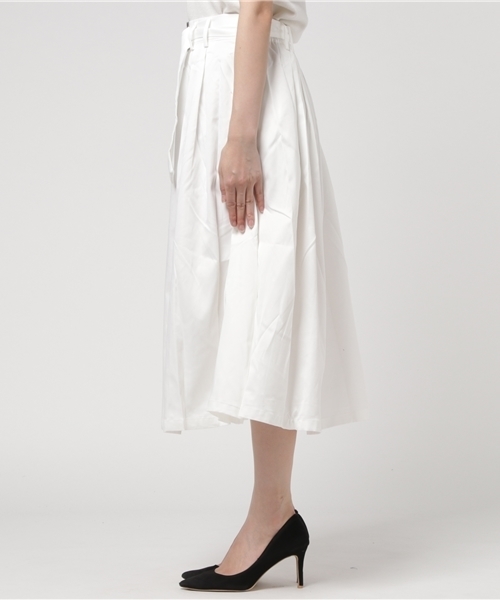 Re:EDIT（リエディ）の「リングベルト付きミディ丈フレアスカート（スカート・レディース・ブラック/ベージュ/マスタード/ネイビー/ホワイト/ピンク/レッド/グリーン・LARGE/SMALL/MEDIUM）」の10枚目の写真