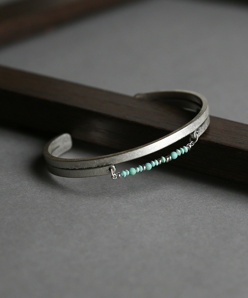 Rocky Monroe（ロッキーモンロー）の「ブラスシルバー/ゴールドバングル（バングル/リストバンド・メンズ・シルバー/ゴールド/アンティークシルバー/アンティークゴールド/シルバー系その他2/ゴールド系その他/シルバー系その他/ゴールド系その他4/ゴールド系その他3/シルバー系その他5/シルバー系その他3/ゴールド系その他2/G/O/D/L/A/I/Q/C/K/H/P/B/J/R/F/N/E/M/S/T/U・FREE）」の21枚目の写真