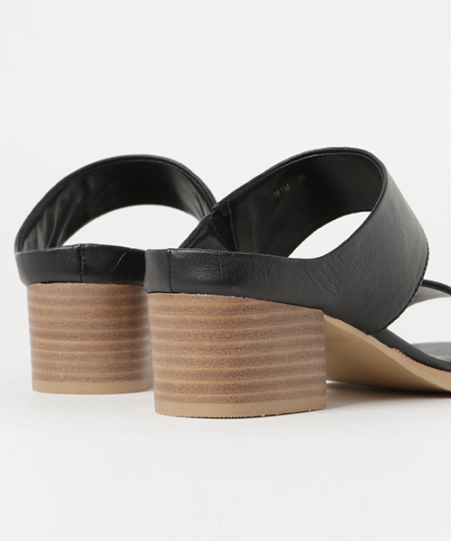 un dix cors(アンディコール)の「シープレザーWベルトミュール(サンダル・レディース・ベージュ/ブラック・SMALL/LARGE/MEDIUM)」の10枚目の写真