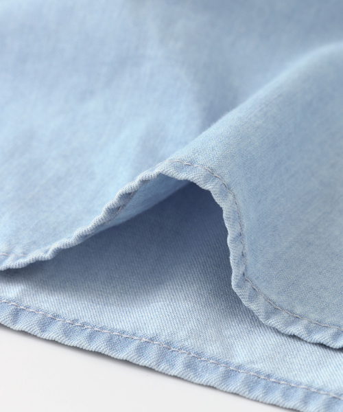 URBAN RESEARCH DOORS（アーバンリサーチドアーズ）の「ライトデニムギャザースリーブワンピース（ワンピース・レディース・ライトインディゴブルー/インディゴブルー・ONE）」の16枚目の写真