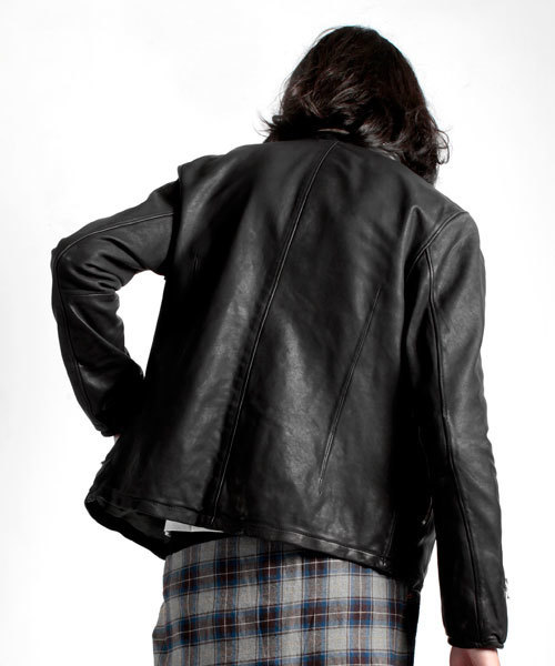 NANO universe（ナノユニバース）の「GARMENTDYE シングルライダース R/L（ライダースジャケット・メンズ・ブラック/チャコール・SMALL/MEDIUM/LARGE）」の3枚目の写真