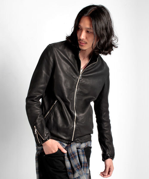 NANO universe（ナノユニバース）の「GARMENTDYE シングルライダース R/L（ライダースジャケット・メンズ・ブラック/チャコール・SMALL/MEDIUM/LARGE）」の4枚目の写真