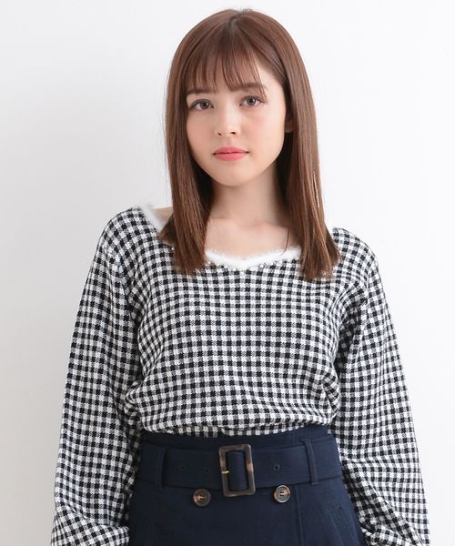 MAJESTIC LEGON（マジェスティックレゴン）の「パール付ギンガムジャガードプルオーバー（ニット/セーター・レディース・グレー系その他/ピンク系その他2/ブラック系その他・MEDIUM）」の2枚目の写真