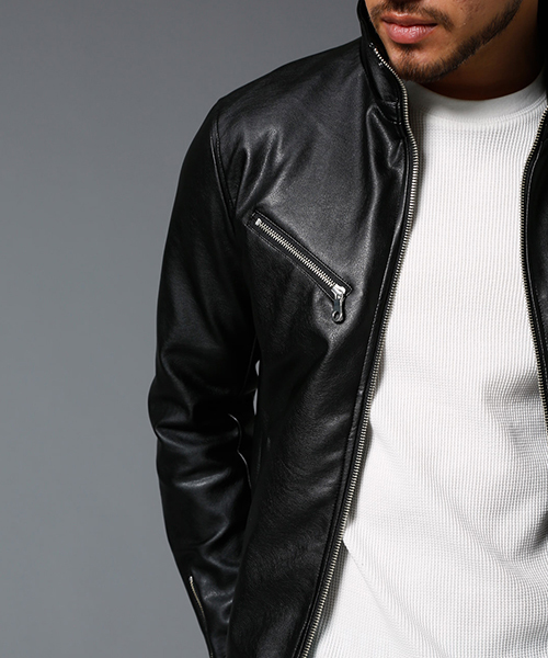 AZUL by moussy（アズールバイマウジー）の「合皮スタンドカラーフード取外ブルゾン（ブルゾン・メンズ・ブラック/キャメル・SMALL/MEDIUM/LARGE/X-LARGE/X-SMALL）」の16枚目の写真