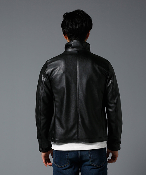 AZUL by moussy（アズールバイマウジー）の「合皮スタンドカラーフード取外ブルゾン（ブルゾン・メンズ・ブラック/キャメル・SMALL/MEDIUM/LARGE/X-LARGE/X-SMALL）」の4枚目の写真