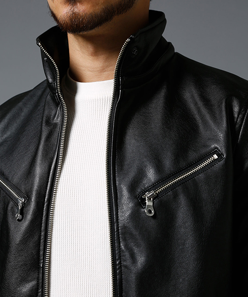 AZUL by moussy（アズールバイマウジー）の「合皮スタンドカラーフード取外ブルゾン（ブルゾン・メンズ・ブラック/キャメル・SMALL/MEDIUM/LARGE/X-LARGE/X-SMALL）」の18枚目の写真