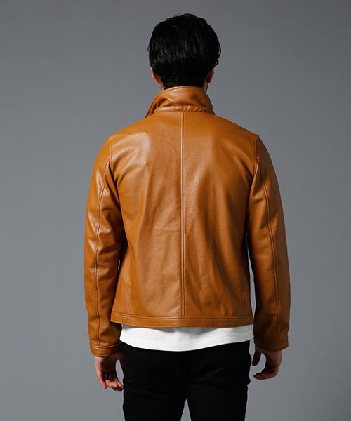 AZUL by moussy（アズールバイマウジー）の「合皮スタンドカラーフード取外ブルゾン（ブルゾン・メンズ・ブラック/キャメル・SMALL/MEDIUM/LARGE/X-LARGE/X-SMALL）」の3枚目の写真