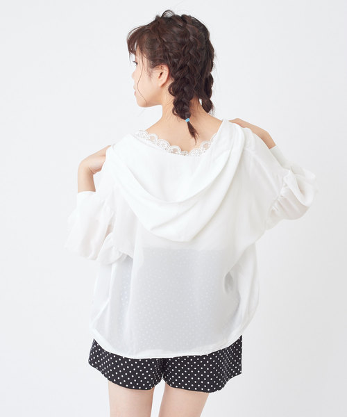 OLIVE des OLIVE(オリーブデオリーブ)の「透けシフォンパーカー(ブルゾン・レディース・オフホワイト/ピンク/ネイビー・FREE)」の9枚目の写真