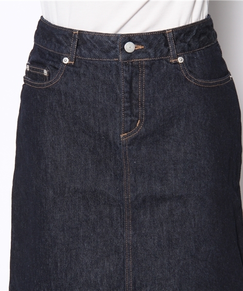 URBAN RESEARCH DOORS WOMENS(アーバンリサーチ ドアーズ ウィメンズ)の「DOORS デニムスカート(デニムスカート・レディース・ライトブルー/ダークブルー・38/36)」の5枚目の写真