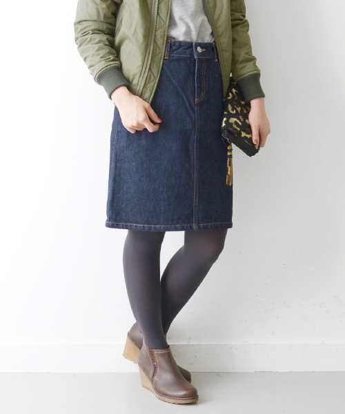 URBAN RESEARCH DOORS WOMENS(アーバンリサーチ ドアーズ ウィメンズ)の「DOORS デニムスカート(デニムスカート・レディース・ライトブルー/ダークブルー・38/36)」の16枚目の写真