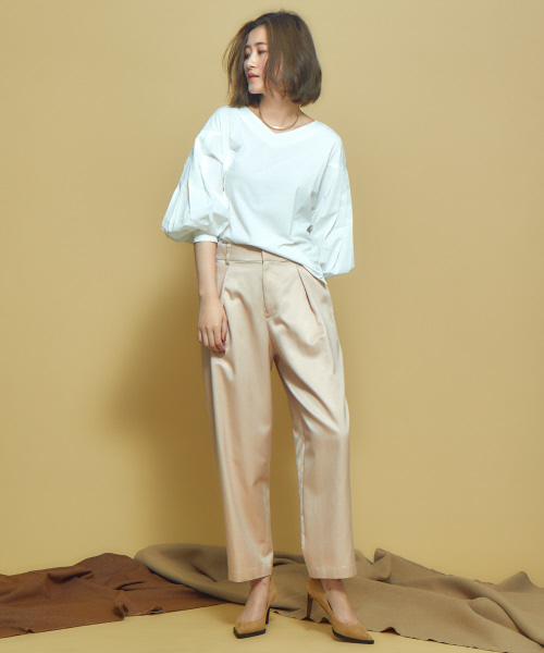 Abahouse Devinette(ドゥヴィネット)の「ワイドコバスエードパンプス(パンプス・レディース・ベージュ・38/36/37)」の20枚目の写真