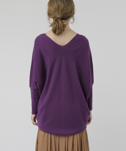 Liesse(リエス)の「ウールカシミヤ変形ビッグプルオーバーニット(ニット/セーター・レディース・パープル/オフホワイト/ベージュ系その他/ブルー系その他/ダークネイビー・FREE)」の19枚目の写真