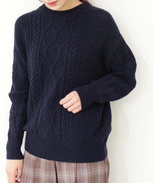 N.（N. Natural Beauty Basic）（エヌエヌナチュラルビューティーベーシック）の「◆ラムウールⅡケーブルニット（ニット/セーター・レディース・ホワイト/ベージュ/ネイビー/レッド・MEDIUM）」の9枚目の写真