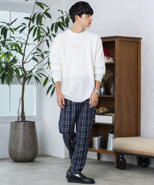 WEGO(ウィゴー)の「WEGO/サイドスリット畦編みニット(ニット/セーター・メンズ・ホワイト/ブラック/マスタード/ブルー系その他/ネイビー/ダークオレンジ・SMALL/MEDIUM/LARGE)」の12枚目の写真