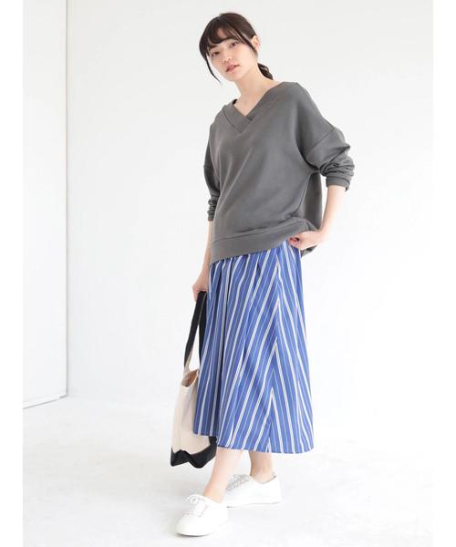 AMERICAN HOLIC（アメリカンホリック）の「ソフト裏毛Vネックコクーンプルオーバー（Tシャツ/カットソー・レディース・ホワイト系その他/グレー系その他/チャコールグレー・L/M）」の16枚目の写真