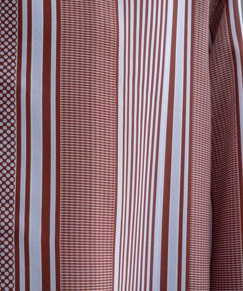 MAISON SPECIAL（メゾンスペシャル）の「パッチワークパネルプリントオーバーサイズオープンカラーシャツ【MAISON SPECIAL/メゾンスペシャル】（シャツ/ブラウス・メンズ・ブラウン/ラベンダー・44/46）」の5枚目の写真