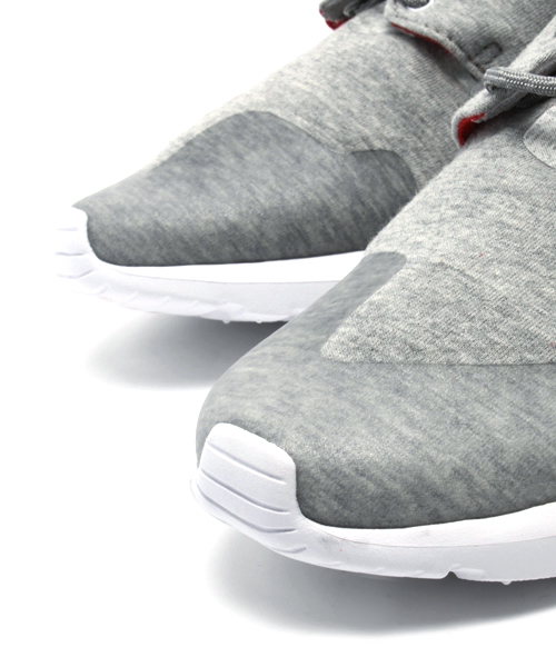 NIKE（ナイキ）の「ナイキ ローシラン テックフリース素材 NIKE ROSHERUN NM WL SP 652804-016（スニーカー・メンズ・グレー・27cm/24cm/28.5cm/27.5cm/28cm/24.5cm/26cm/26.5cm/25.5cm/25cm/29cm）」の5枚目の写真