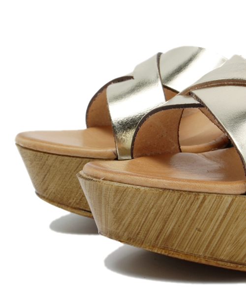ROSE BUD(ローズバッド)の「13-52 446E CROSS FRONT WEDGE SANDAL(サンダル・レディース・ブラウン/ダークブラウン・36/38/37/39/35)」の6枚目の写真