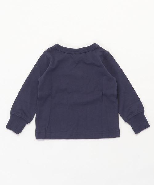Champion(チャンピオン)の「【Champion/チャンピオン】キッズ ロングスリーブTシャツ(Tシャツ/カットソー・キッズ・グレー/オフホワイト/ブラック/ネイビー・90/100/140)」の5枚目の写真