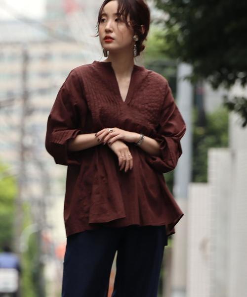 coen(コーエン)の「【WEB限定カラー】インドコットンタックブラウス#(シャツ/ブラウス・レディース・ベージュ/パープル/ライトブルー/ホワイト/ダークブラウン/その他/ネイビー・FREE)」の3枚目の写真