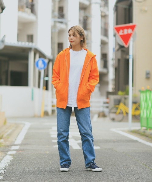 United Athle(ユナイテッドアスレ)の「United Athle 10.0オンス スウェット フルジップ パーカ【5213】(パーカー・メンズ・オレンジ/ブラック/チャコールグレー/霜降りグレー/グリーン/バーガンディー/ロイヤルブルー/ナチュラル・M/L/S/XL)」の17枚目の写真