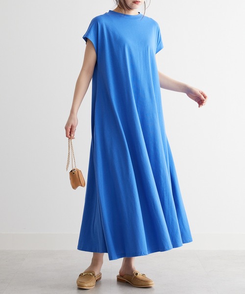 RANAN（ラナン）の「汗染み防止/接触冷感　ゆったりきれいめコットンＡラインボリュームＴシャツワンピース（ワンピース・レディース・ネイビー/モカ/ライトグレー/グリーン/ブルー/オレンジ系その他/ブラック/ピンク/チャコール・LL/M/L）」の7枚目の写真