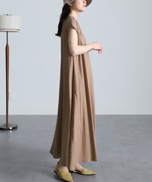 RANAN（ラナン）の「汗染み防止/接触冷感　ゆったりきれいめコットンＡラインボリュームＴシャツワンピース（ワンピース・レディース・ネイビー/モカ/ライトグレー/グリーン/ブルー/オレンジ系その他/ブラック/ピンク/チャコール・LL/M/L）」の21枚目の写真