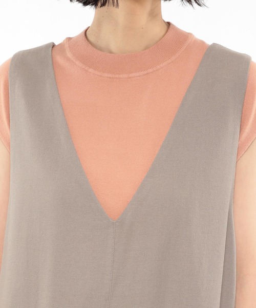 LAKOLE（ラコレ）の「バックコンシャスサロペット / LAKOLE（サロペット/オーバーオール・レディース・ブラック/アイボリー/サンドベージュ・SMALL/MEDIUM）」の5枚目の写真