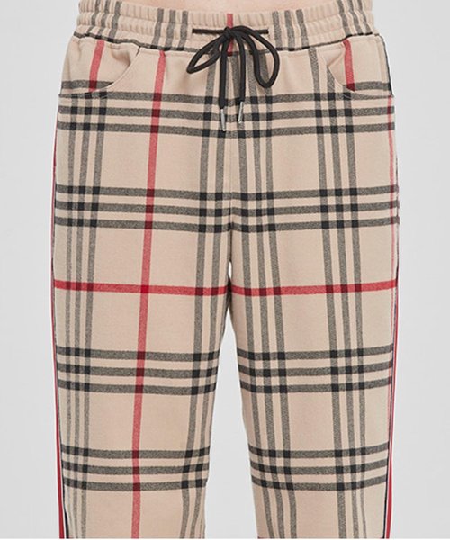 ROMANTIC CROWN（ロマンティッククラウン）の「『ROMANTIC CROWN』サイドラインチェックパンツ（その他パンツ・メンズ・ベージュ/グレー・MEDIUM/LARGE）」の9枚目の写真