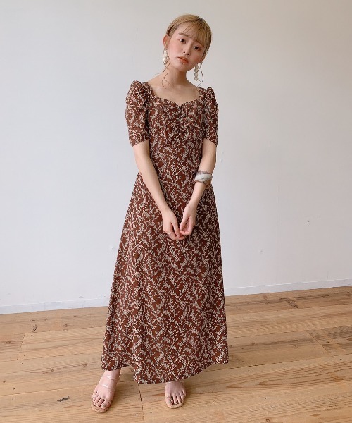 VANNIE U（ヴァニーユー）の「オトナフラワーワンピース（ワンピース・レディース・ホワイト/ブラウン・FREE）」の6枚目の写真