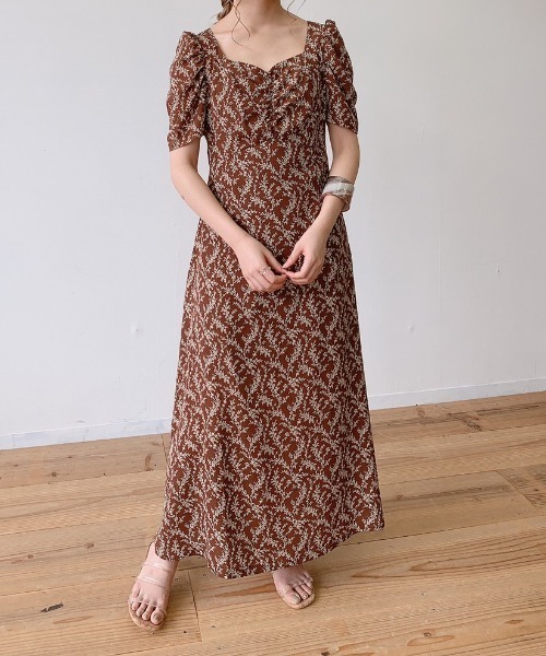 VANNIE U（ヴァニーユー）の「オトナフラワーワンピース（ワンピース・レディース・ホワイト/ブラウン・FREE）」の16枚目の写真