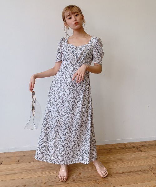 VANNIE U（ヴァニーユー）の「オトナフラワーワンピース（ワンピース・レディース・ホワイト/ブラウン・FREE）」の5枚目の写真