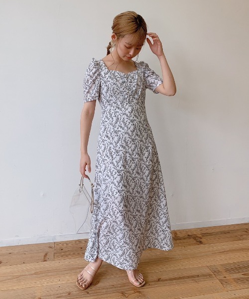 VANNIE U（ヴァニーユー）の「オトナフラワーワンピース（ワンピース・レディース・ホワイト/ブラウン・FREE）」の21枚目の写真