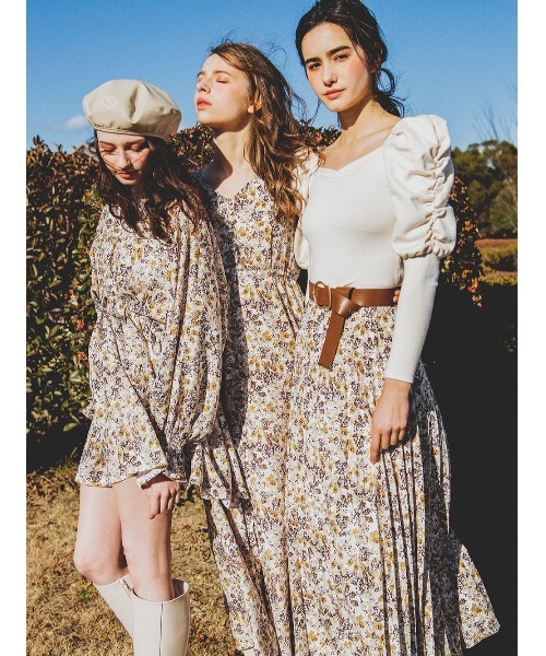 Darich（ダーリッチ）の「ペイントフラワープリーツスカート（スカート  