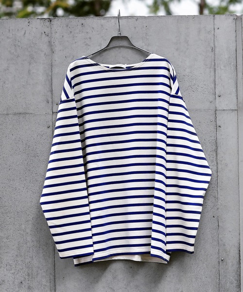 JOURNAL STANDARD(ジャーナルスタンダード)の「フレンチボーダー ボートネック ルーズ ドライ オーバーサイズ Tシャツ(Tシャツ/カットソー・メンズ・ホワイト系その他/ホワイト/ブラック/ブルー系その他・MEDIUM/LARGE)」の4枚目の写真