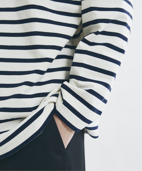 JOURNAL STANDARD(ジャーナルスタンダード)の「フレンチボーダー ボートネック ルーズ ドライ オーバーサイズ Tシャツ(Tシャツ/カットソー・メンズ・ホワイト系その他/ホワイト/ブラック/ブルー系その他・MEDIUM/LARGE)」の19枚目の写真