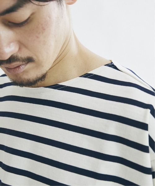 JOURNAL STANDARD(ジャーナルスタンダード)の「フレンチボーダー ボートネック ルーズ ドライ オーバーサイズ Tシャツ(Tシャツ/カットソー・メンズ・ホワイト系その他/ホワイト/ブラック/ブルー系その他・MEDIUM/LARGE)」の20枚目の写真