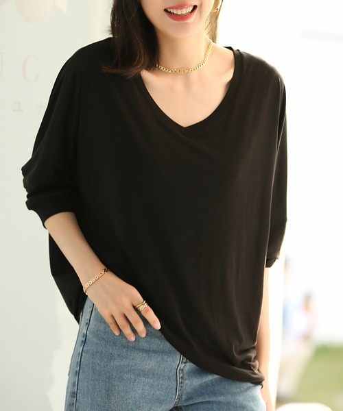 SAISON DE PAPILLON(セゾンドパピヨン)の「ビックシルエットドルマンスリーブカットソー(Tシャツ/カットソー・レディース・ホワイト/ベージュ/ブルー/ブラック/カーキ・フリー)」の3枚目の写真