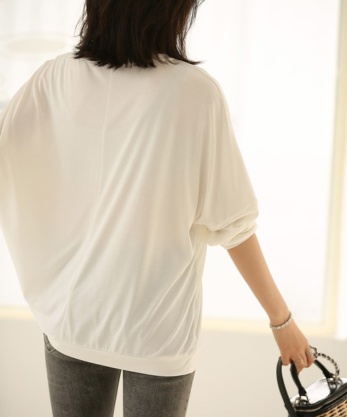 SAISON DE PAPILLON(セゾンドパピヨン)の「ビックシルエットドルマンスリーブカットソー(Tシャツ/カットソー・レディース・ホワイト/ベージュ/ブルー/ブラック/カーキ・フリー)」の10枚目の写真