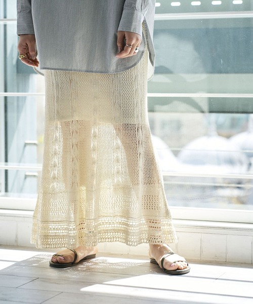 URBAN RESEARCH（アーバンリサーチ）の「透かし柄ニットマーメイドスカート（スカート・レディース・カーキ/ホワイト系その他・FREE）」の15枚目の写真
